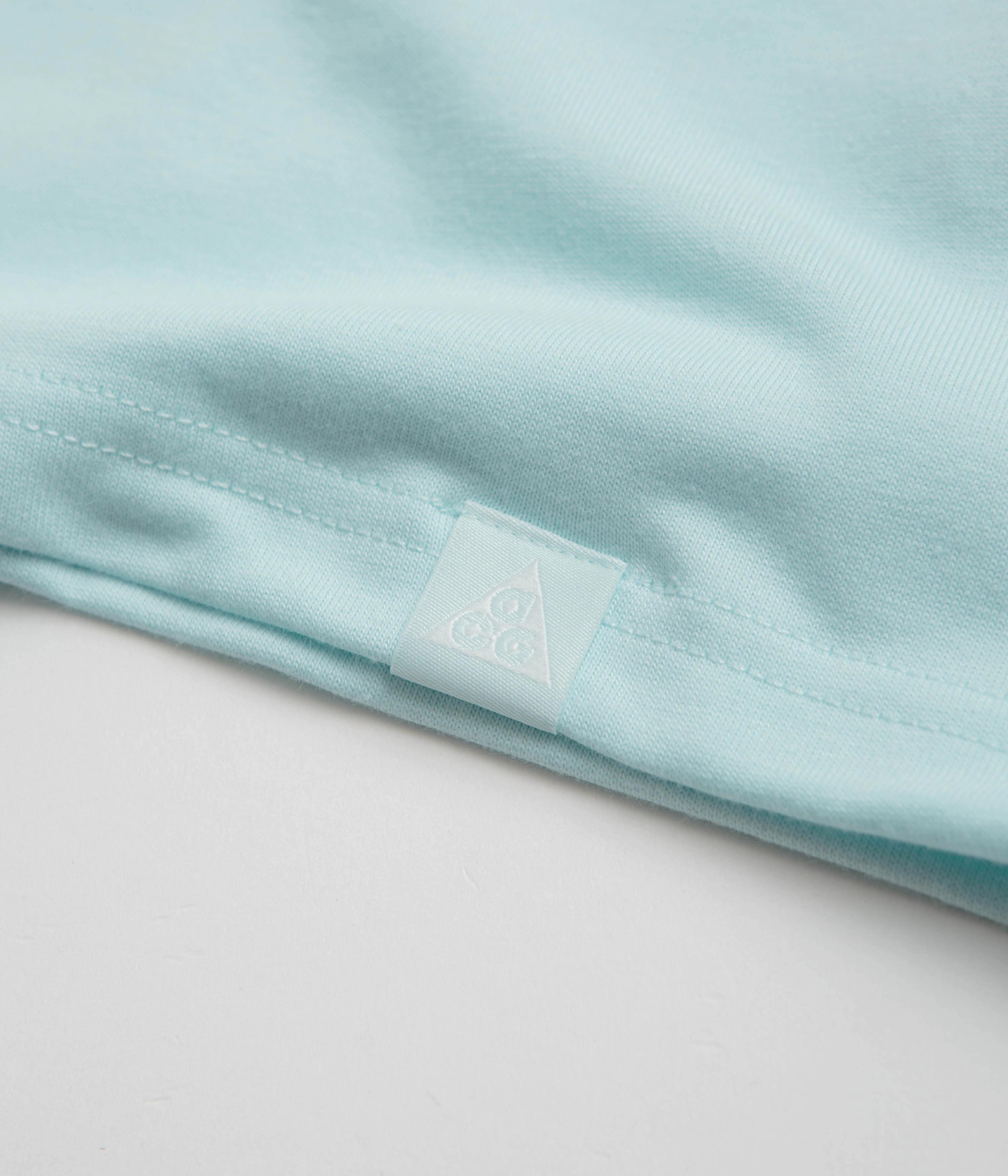 Nike ACG Dog Sled T-Shirt - Glacier Blue VintageWashEffect Cool and Comfortable