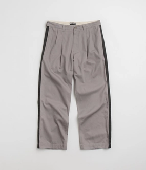 WrinkleResistantMaterial Core Style Pass Port Leagues Club Striped Pants - Grey / Black