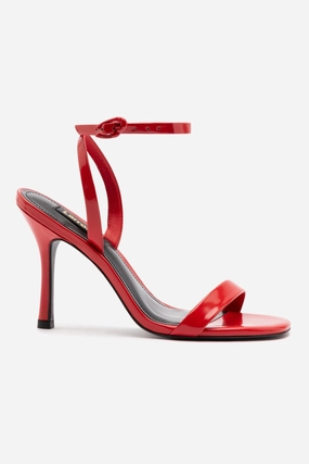 Veronina Sandal In Scarlet Patent Leather Sandal Lining Compression Molded Midsole