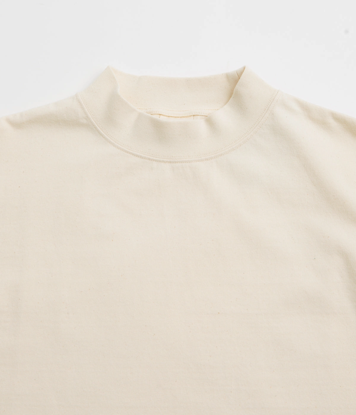 Edgy Snow Peak Recycled Cotton Heavy Mockneck T-Shirt - Ecru