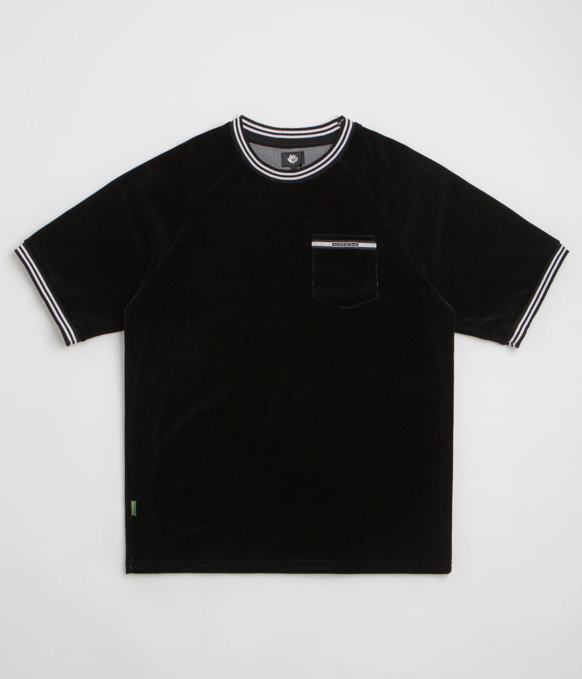 Light Comfort Style Magenta Velours Pocket T-Shirt - Black