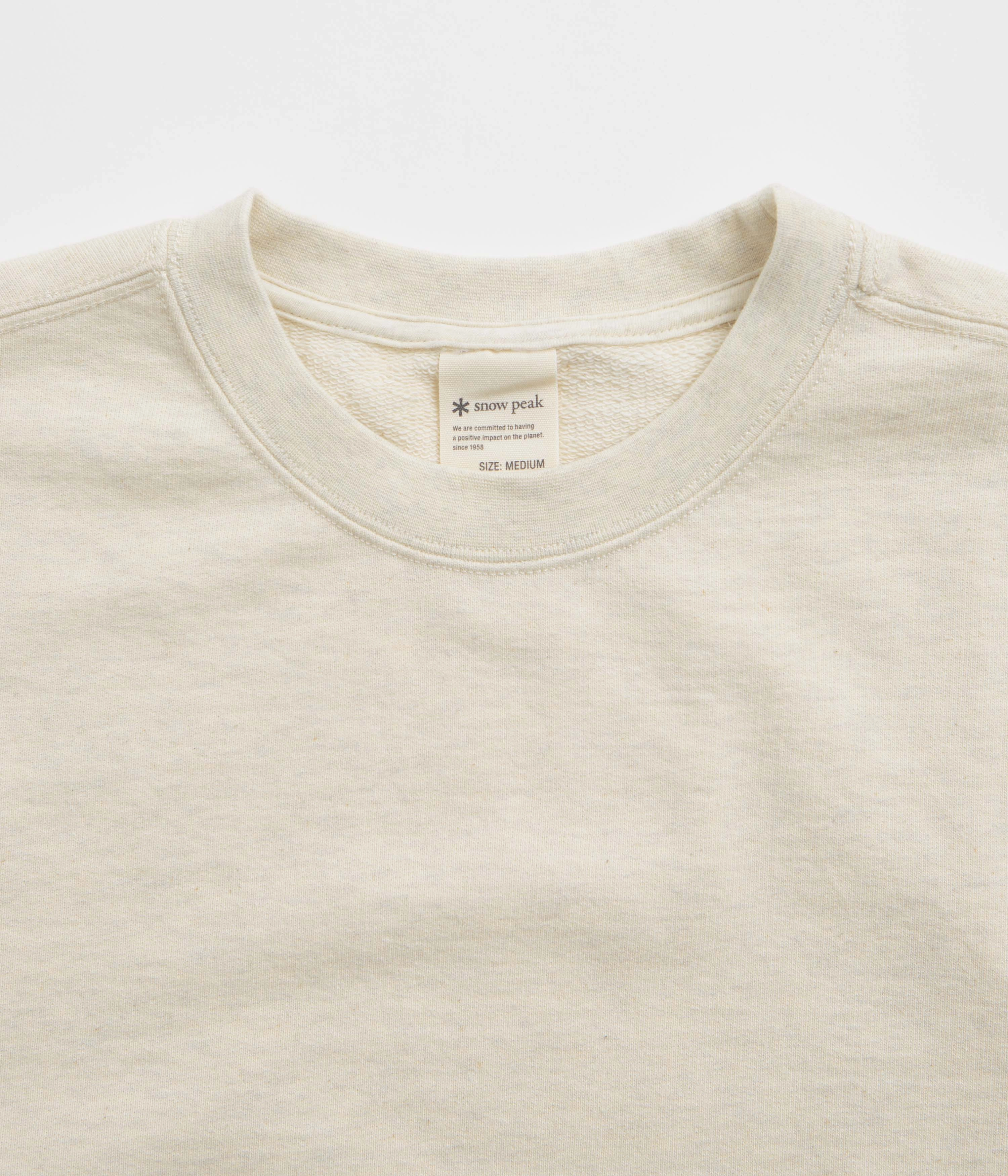 Snow Peak Recycled Cotton Crewneck Sweatshirt - Oatmeal Simple Style