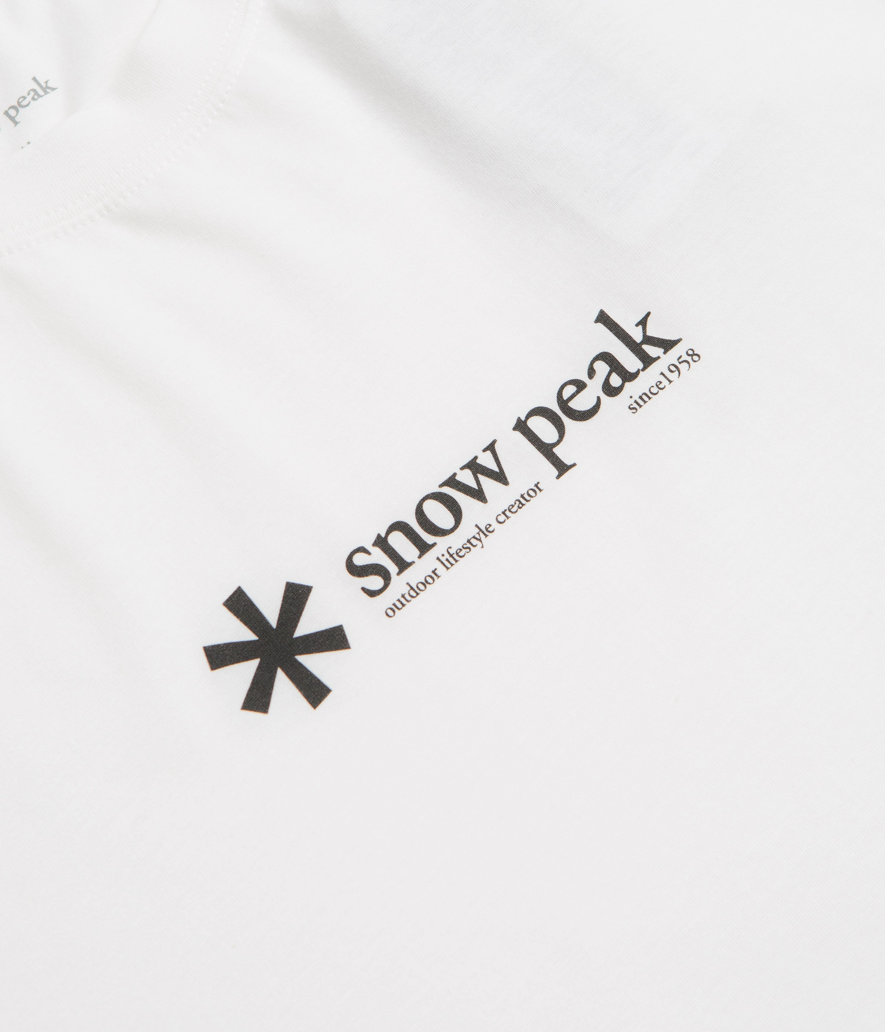 Spring Wear Seasonal Outfit Snow Peak Soft Cotton Logo T-Shirt - White