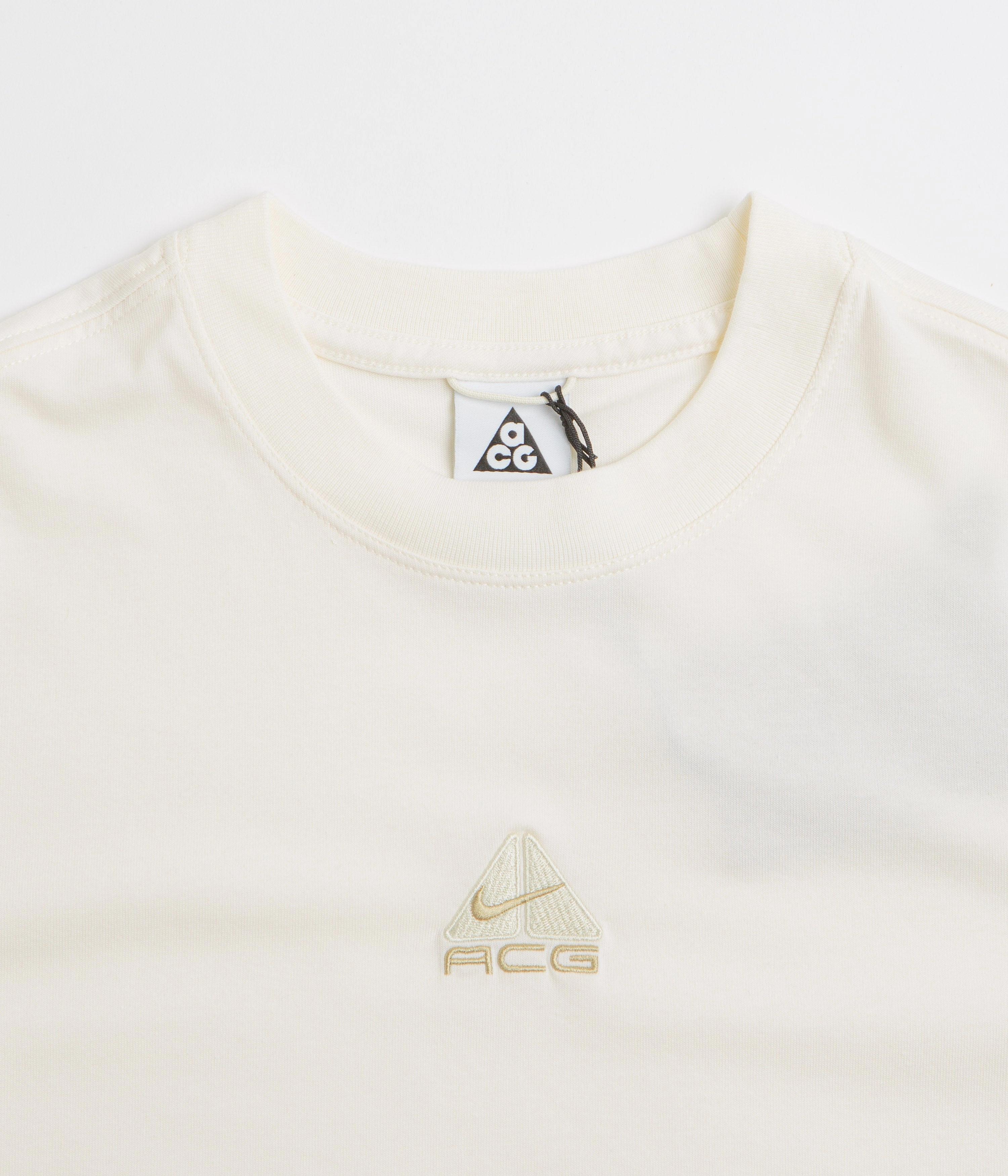 Durable Colorfast Finish college NIke ACG Womens Baby Lungs T-Shirt - Pale Ivory / Light Khaki / Parachute Beige