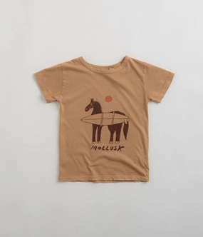 Modern Style Trend Outdoor Trend Mollusk Kids Grazer T-Shirt - Tan Earth