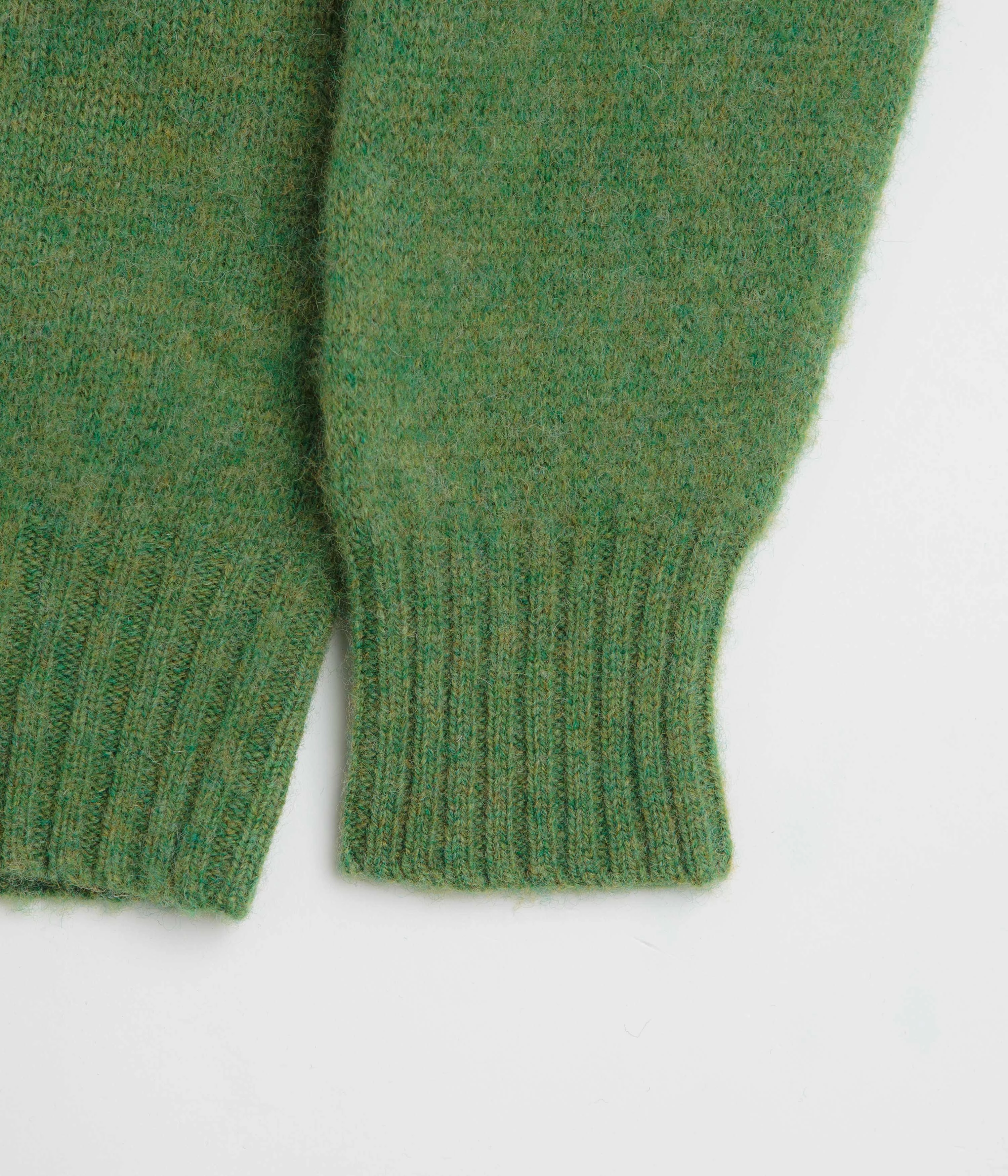 Seasonal Must-Have Chilly Day Outfit Howlin' Birth of the Cool Sweatshirt - Mossy
