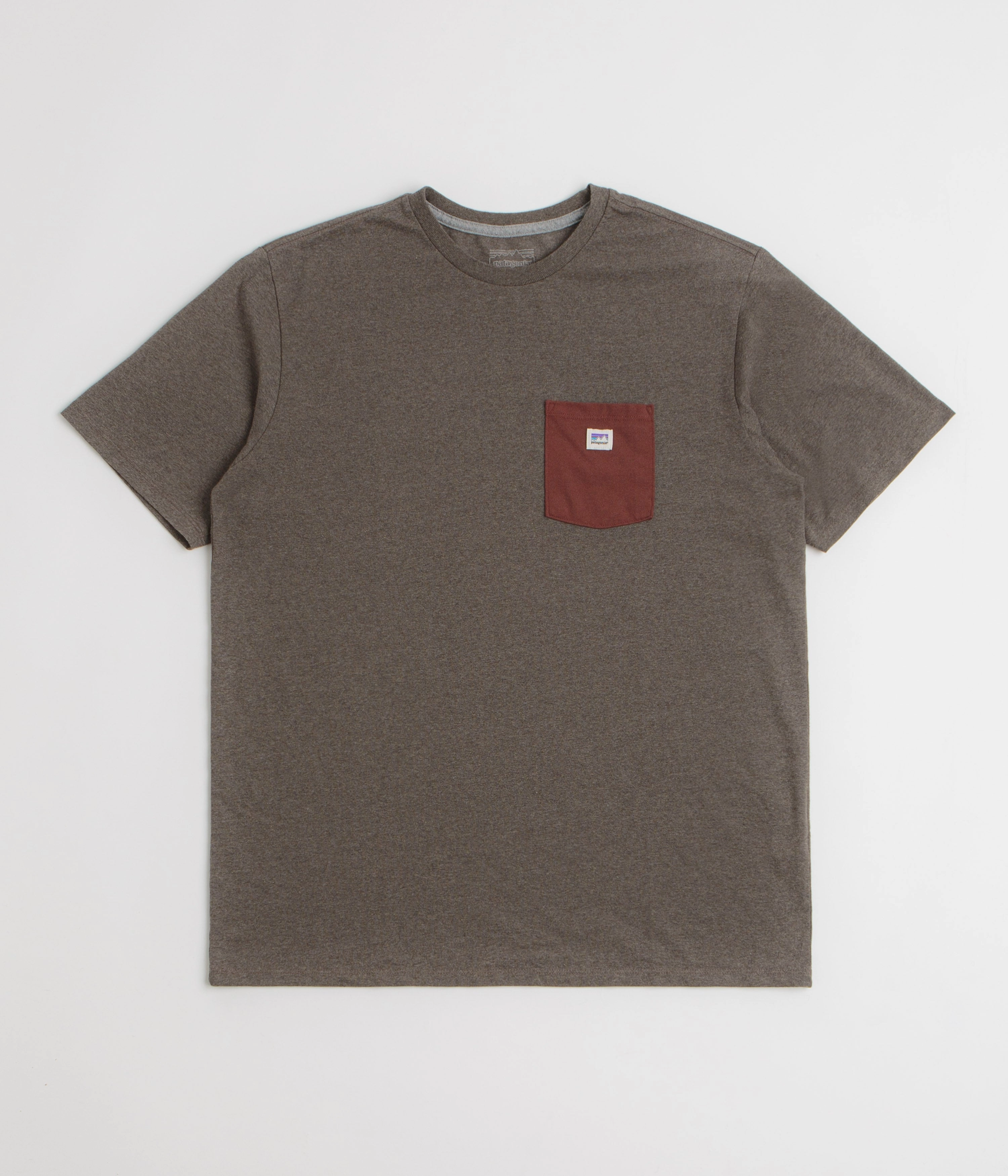 SlimFit Patagonia Shop Sticker Pocket Responsibili-Tee T-Shirt - Marlow Brown