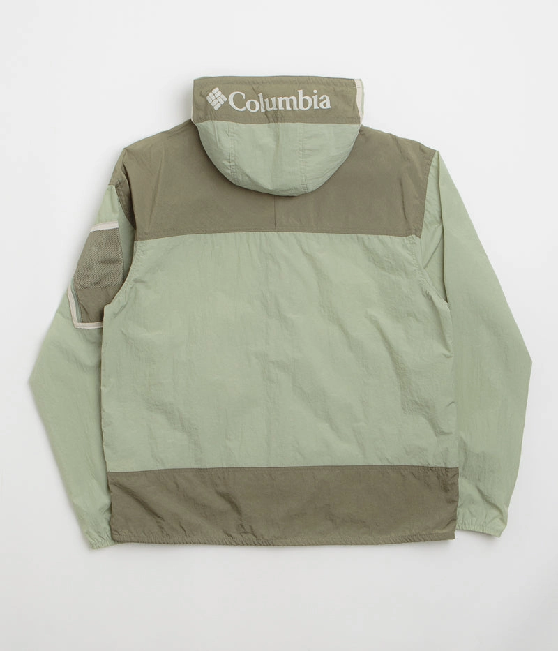 Columbia Challenger II Windbreaker Jacket - Safari / Stone Green Weather resistant Daily Commute Wear