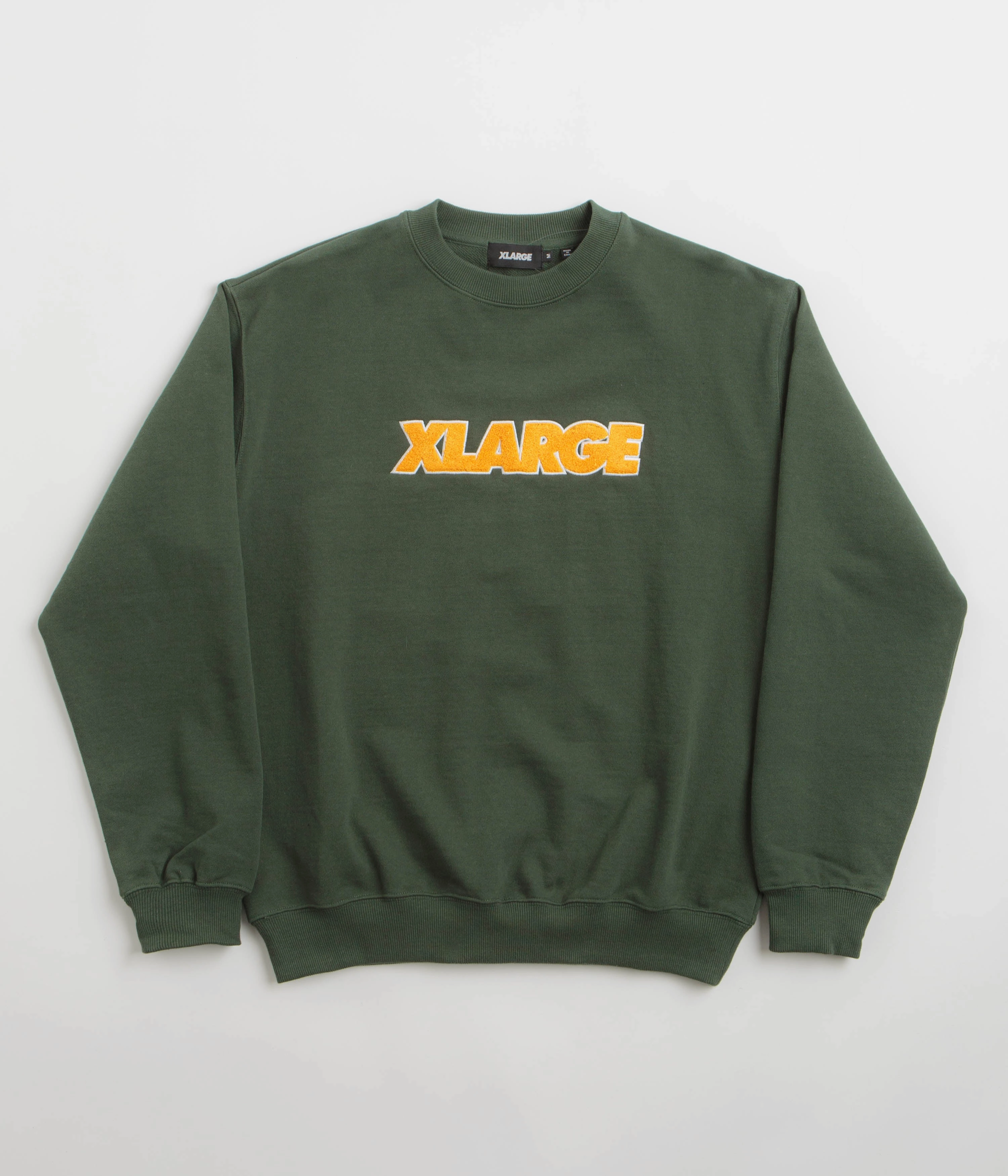 Versatile Piece All-Day Wear XLarge Chenille Standard Logo Crewneck Sweatshirt - Green