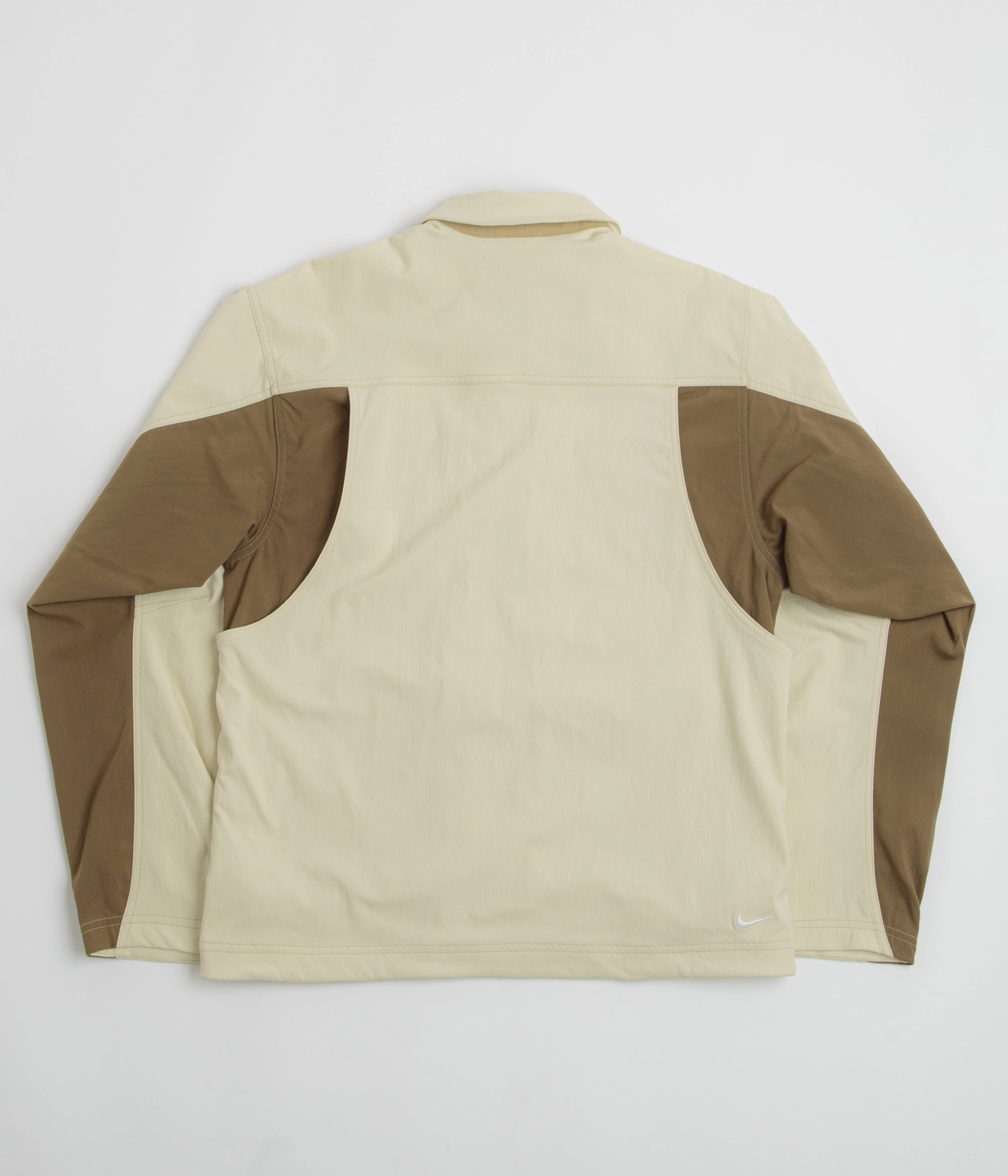 Reinforced Elbows Casual Fit Layer Nike ACG Smith Summit Jacket - Light Khaki / Parachute Beige / Summit White