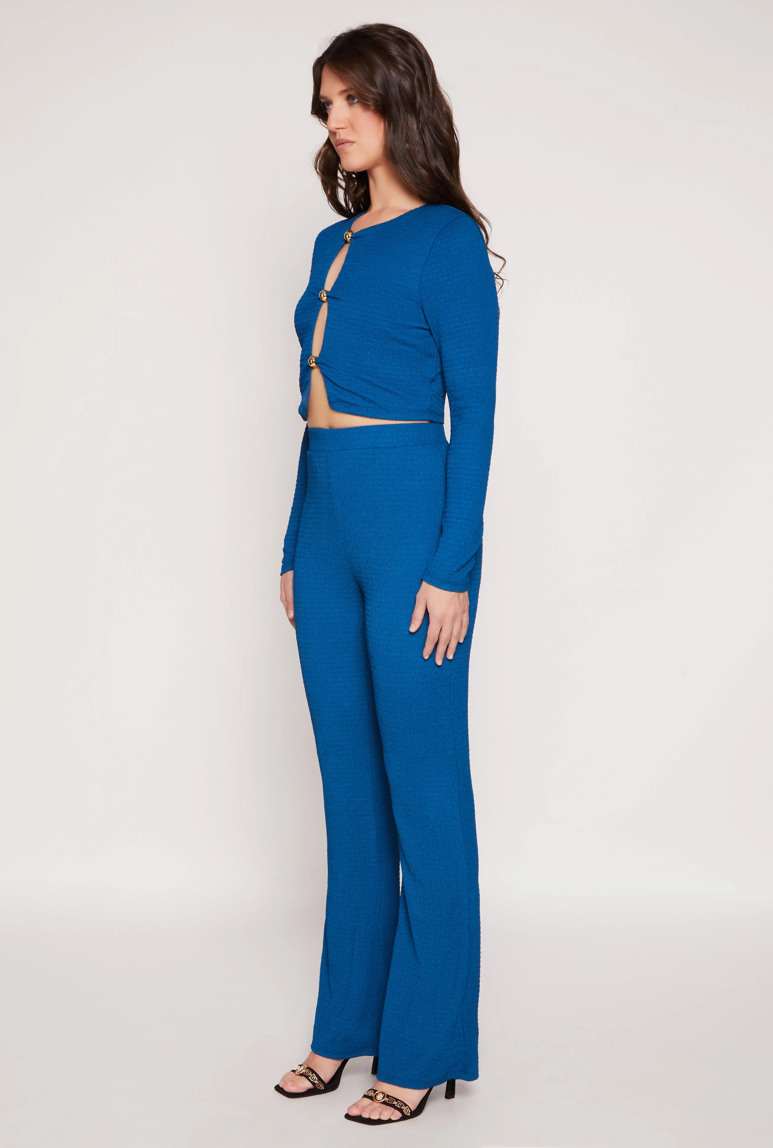 Textured Knit Keyhole Crop Top Thermal Regulation Tech