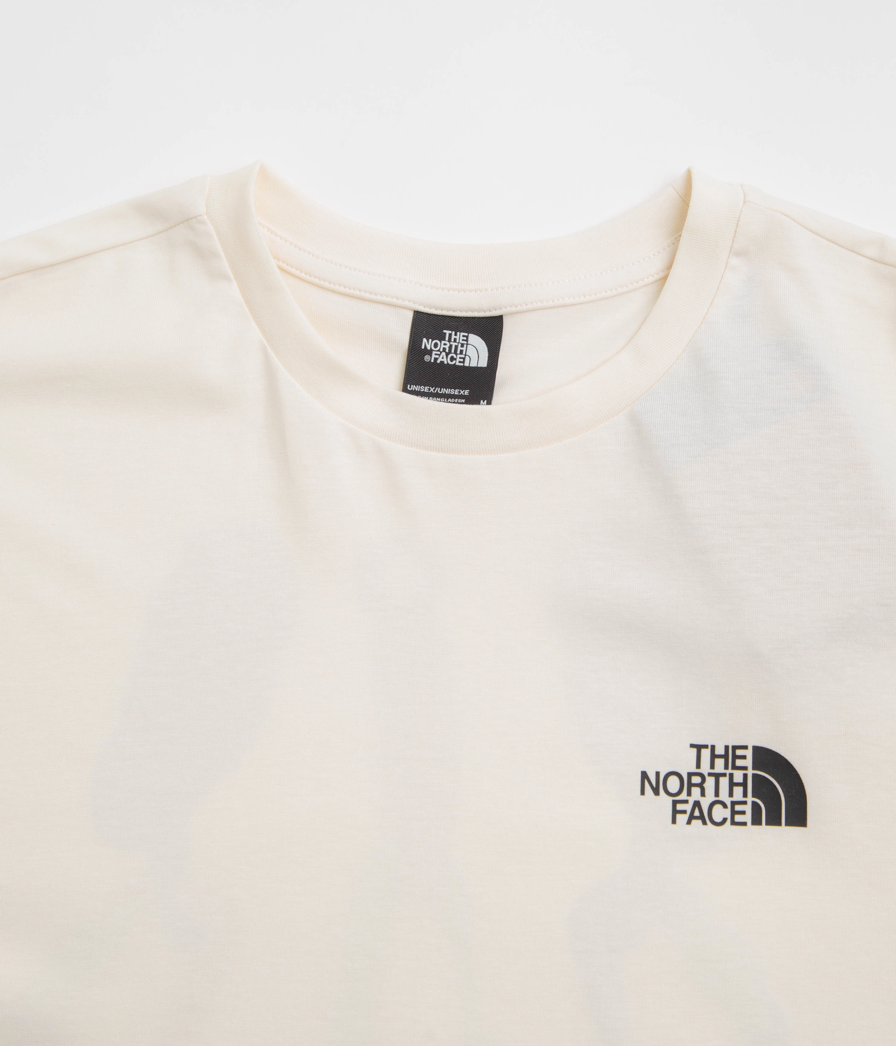The North Face Explore Gear Relaxed T-Shirt - White Dune Practical Wear Informal charm
