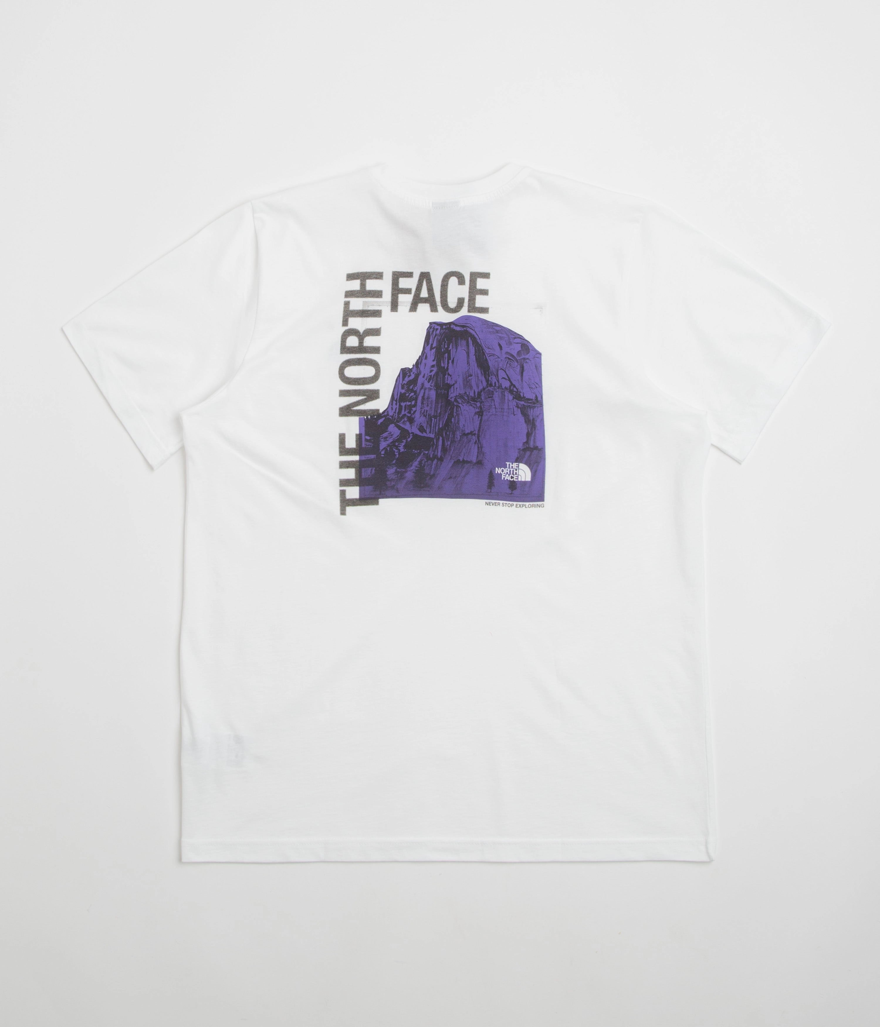 City Smart Look Versatile Fashion The North Face Half Dome Photo T-Shirt - TNF White