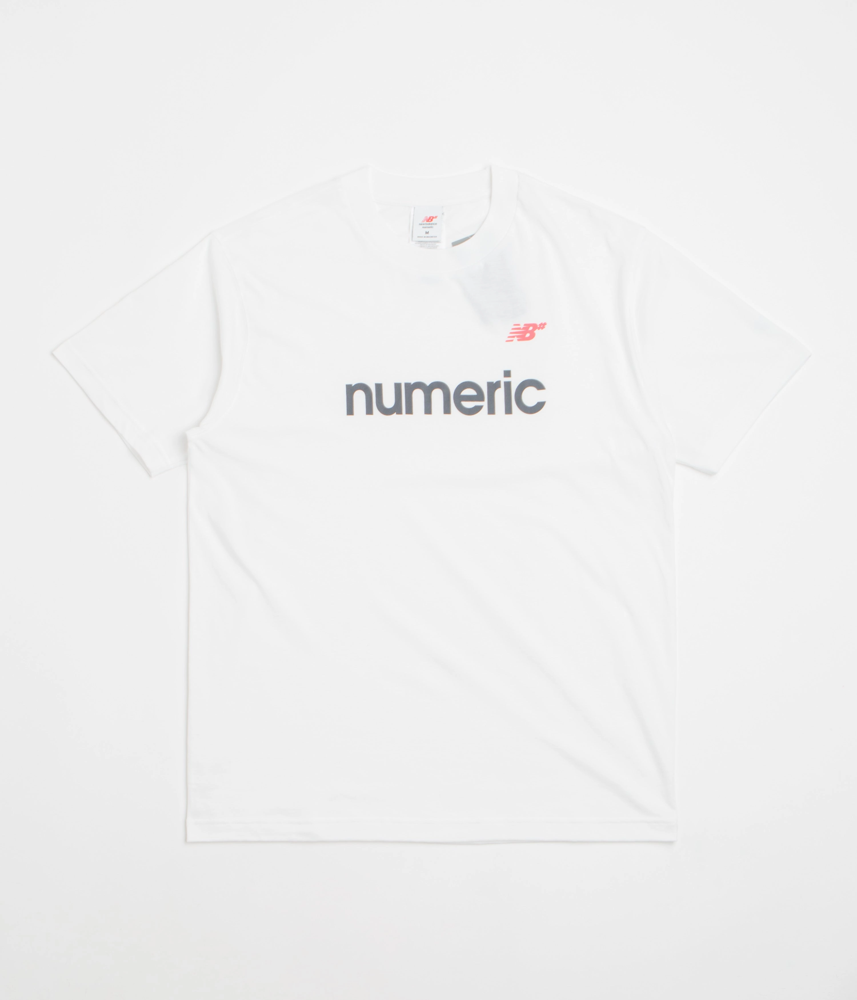 New Balance Numeric Linear Logo T-Shirt - White Anti Pilling Finish Ribbed Collar Design