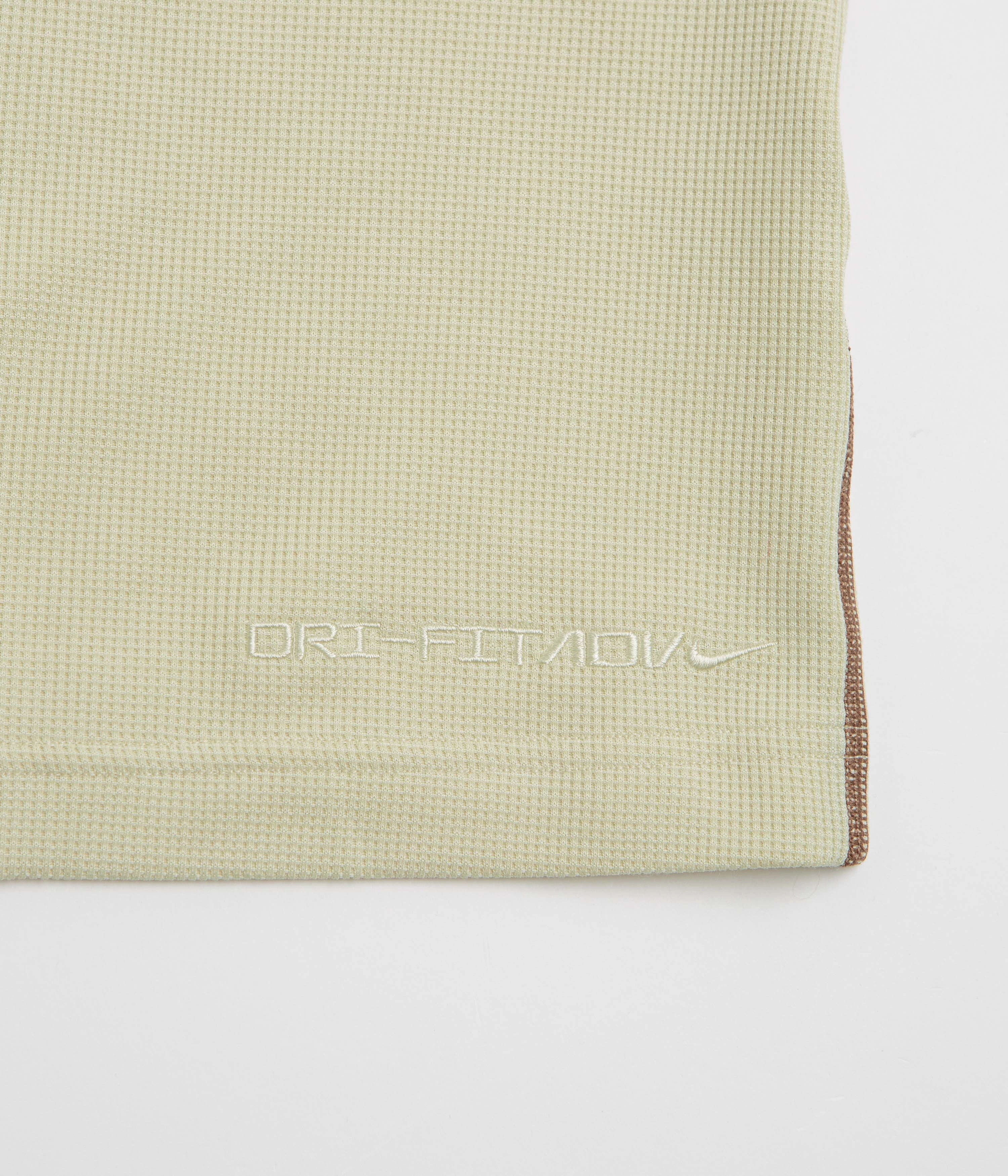 Nike ACG Chinati Long Sleeve T-Shirt - Light Khaki / Parachute Beige / Summit White Quick Dry Technology Perfect For Relaxing