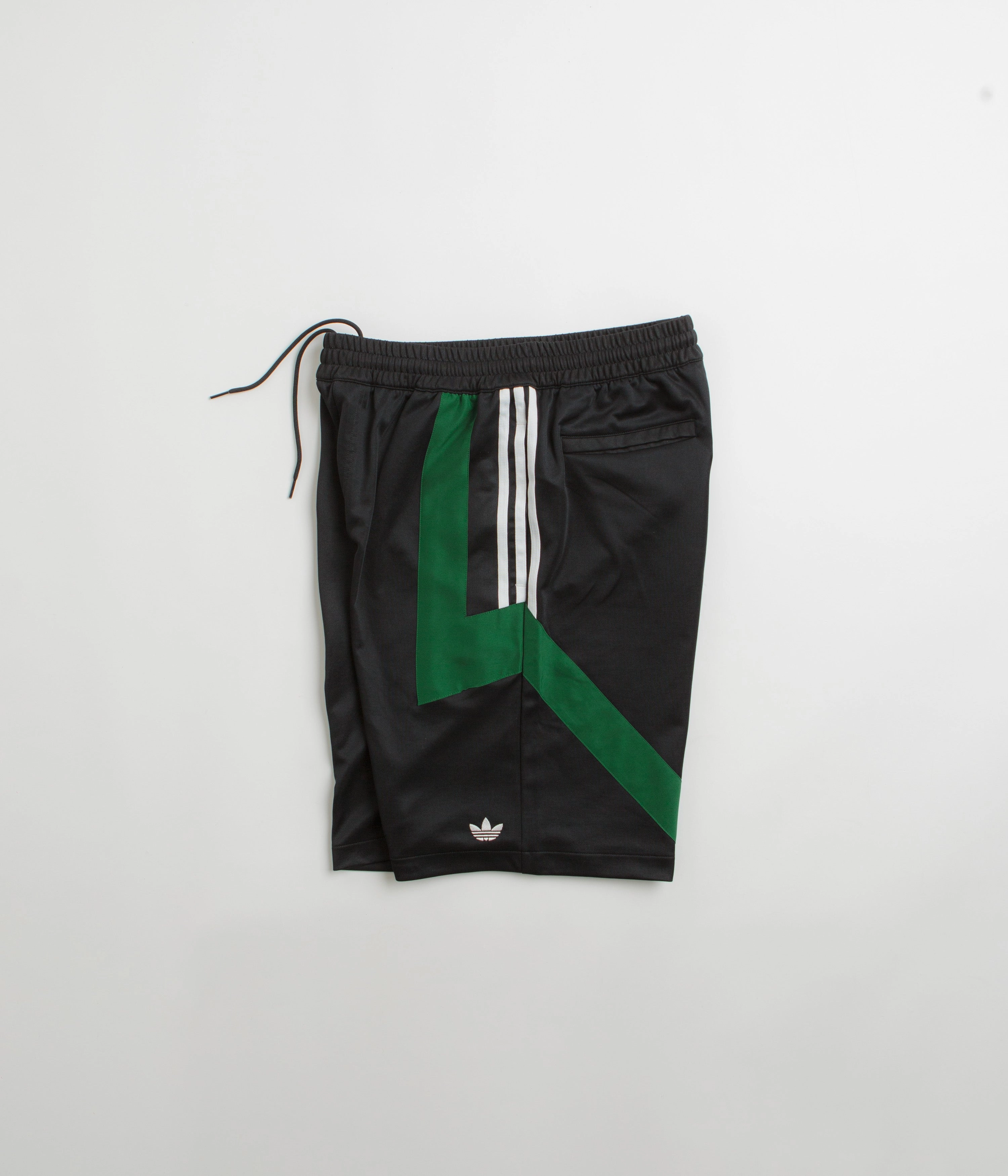 Adidas Skateboarding Football Shorts - Black / Dark Green / White activewear option