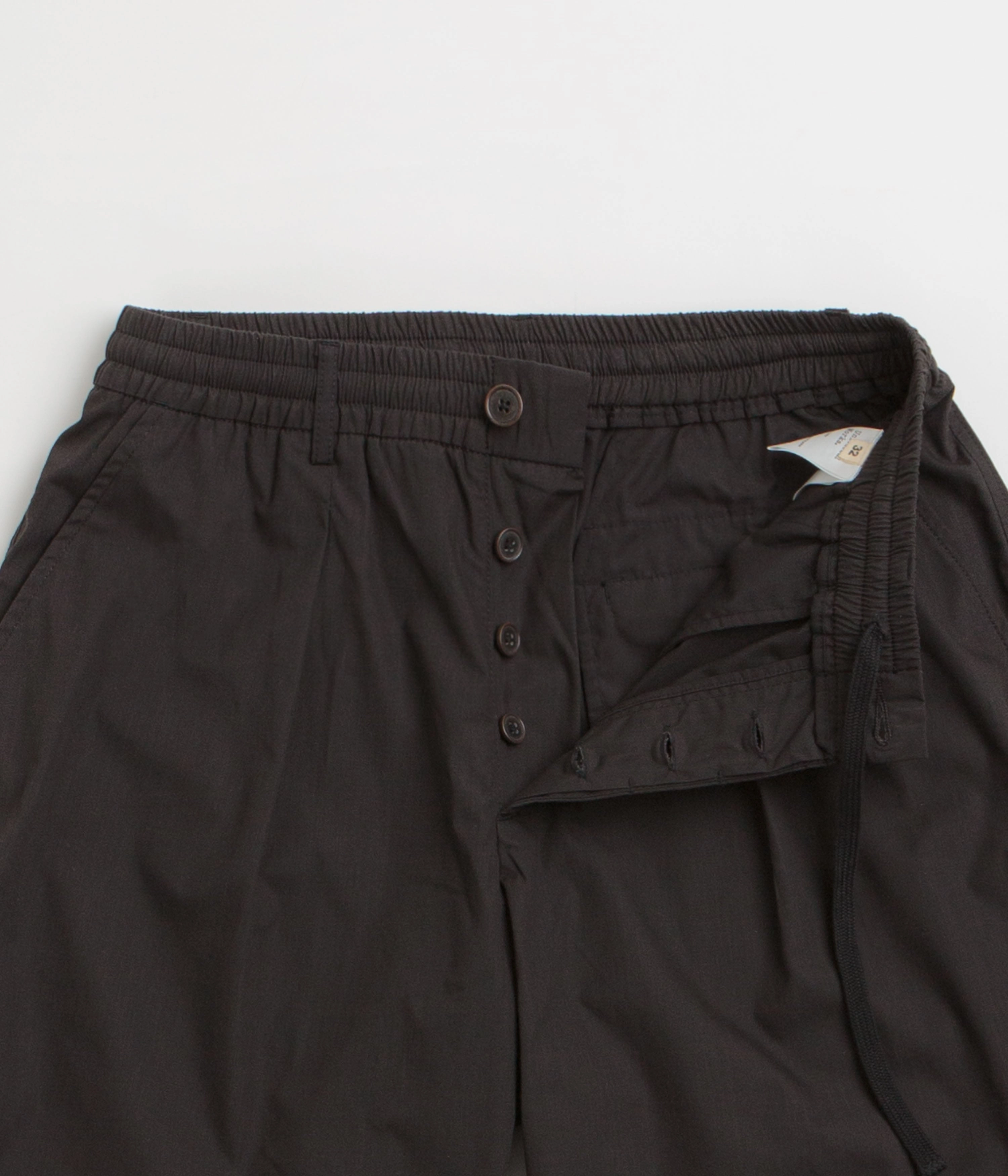 Athletic Silhouette Trendy Comfort Universal Works Pleated Track Shorts - Black