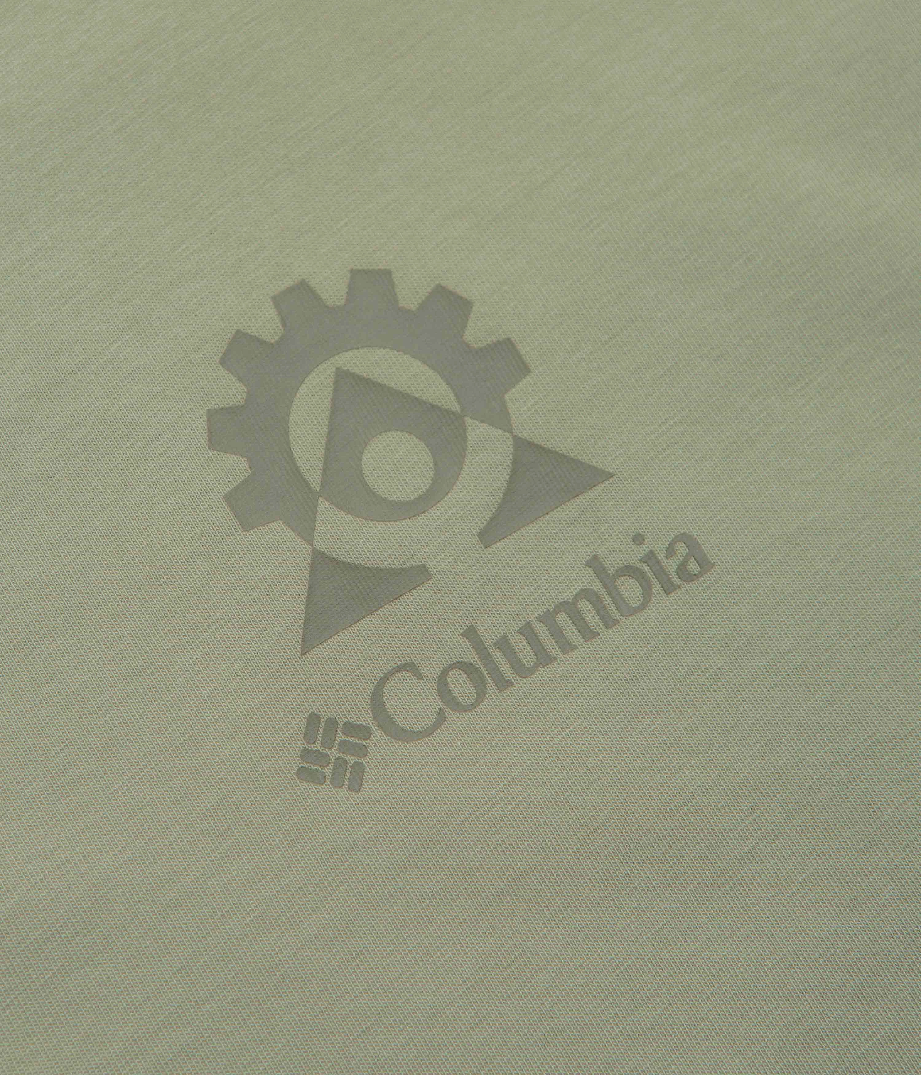 Minimal Comfort Columbia Landroamer T-Shirt - Safari