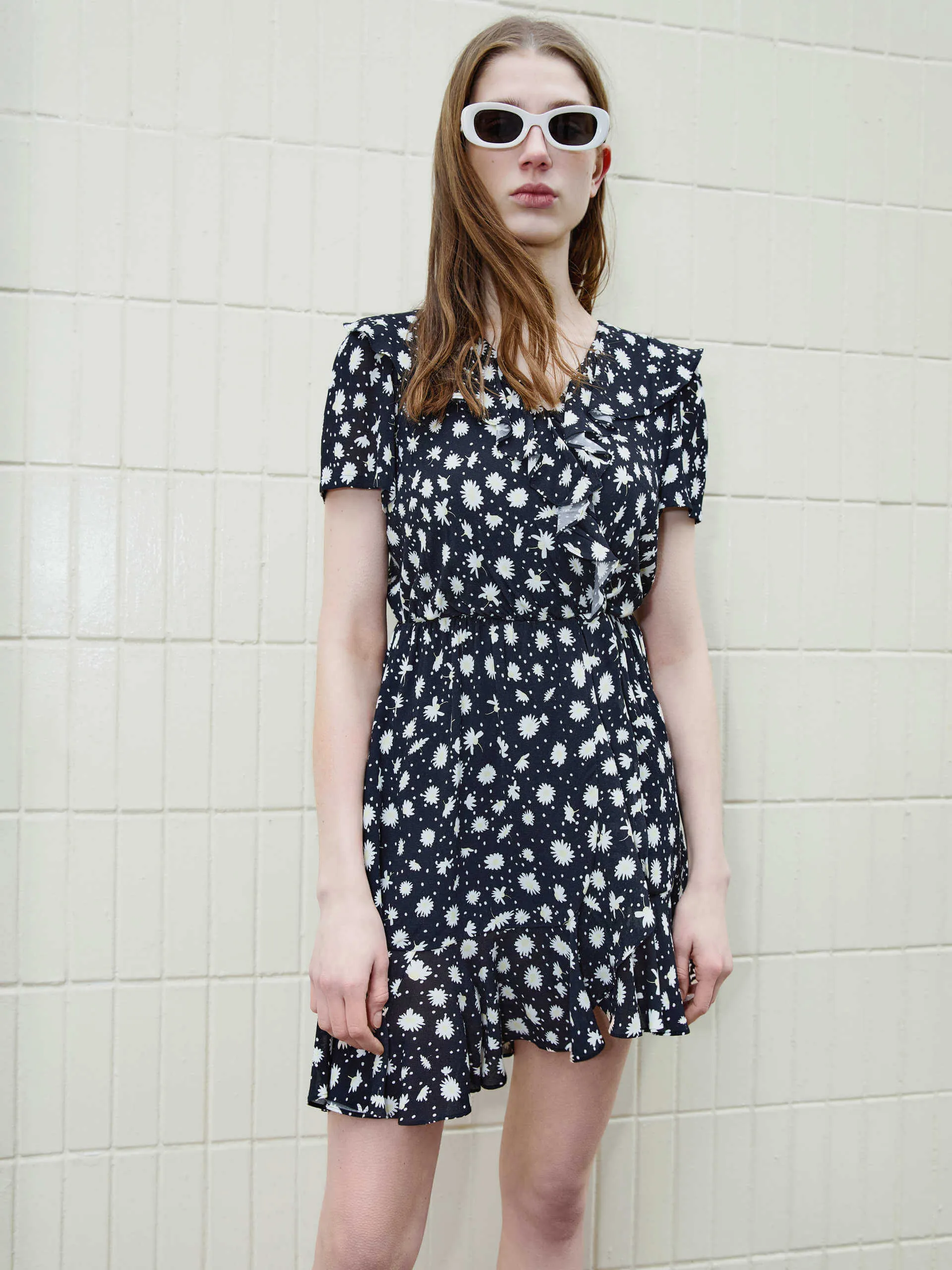 Effortless Elegance Bold Style V Neckline Wrap Dress