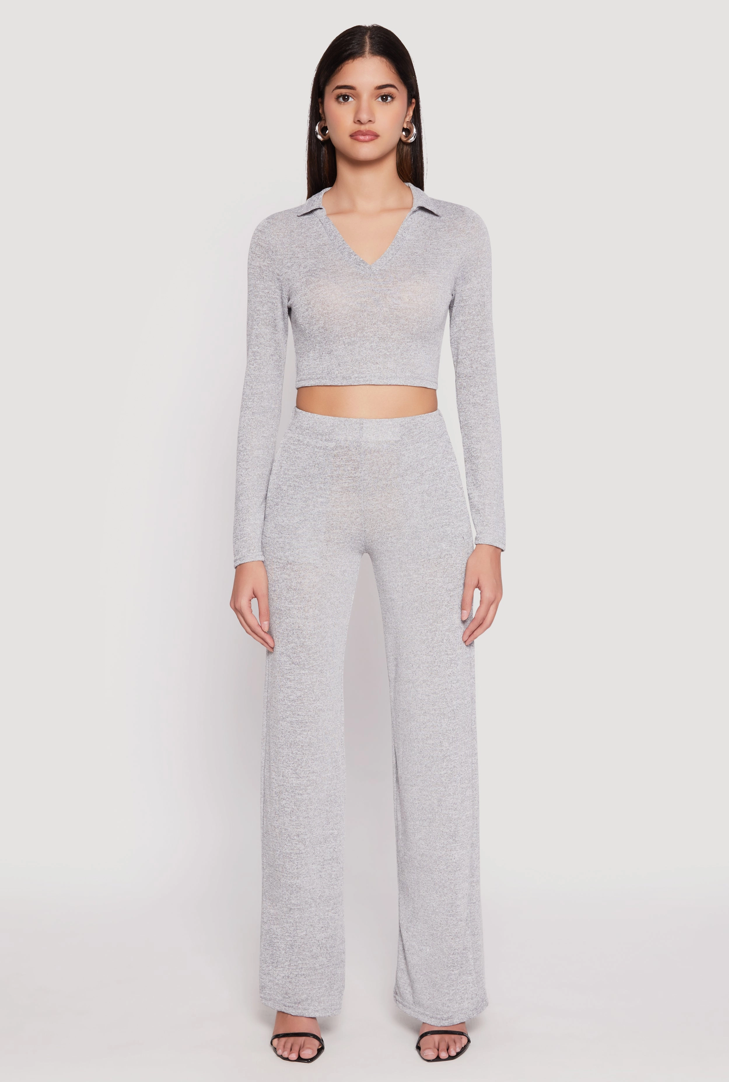 V neck Breathable Pique Knit Daisy Long Sleeve Cropped Polo Shirt