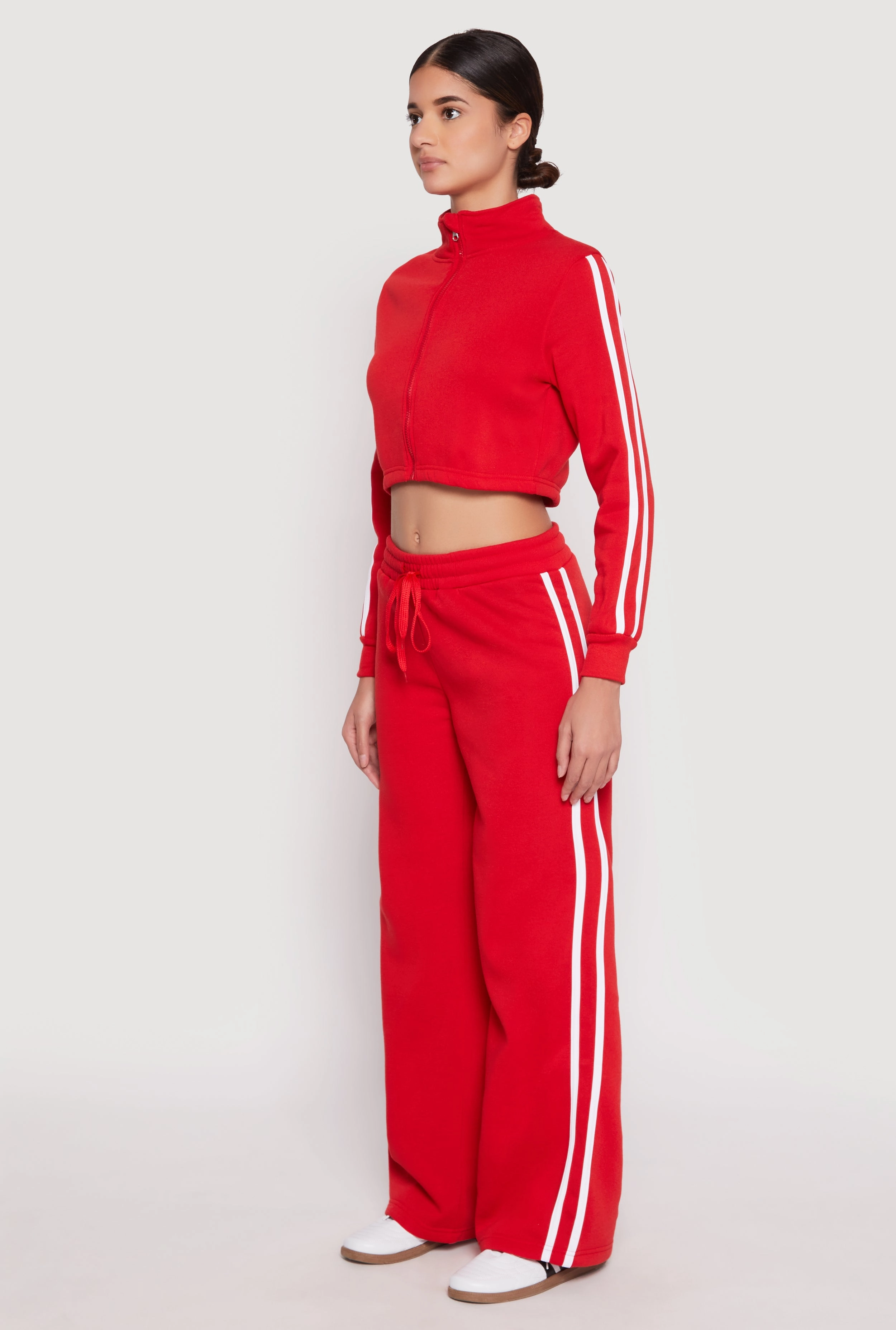Advanced Sweat Management Varsity Stripe Zip Front Cropped Sweatshirt