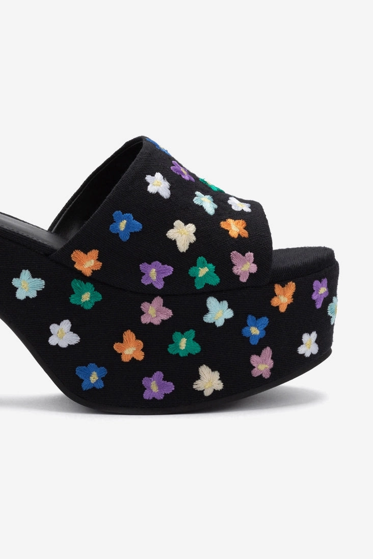 Miso Platform Sandal In Black Linen Breathable Walking Shoes Non Irritating Seamless Edges