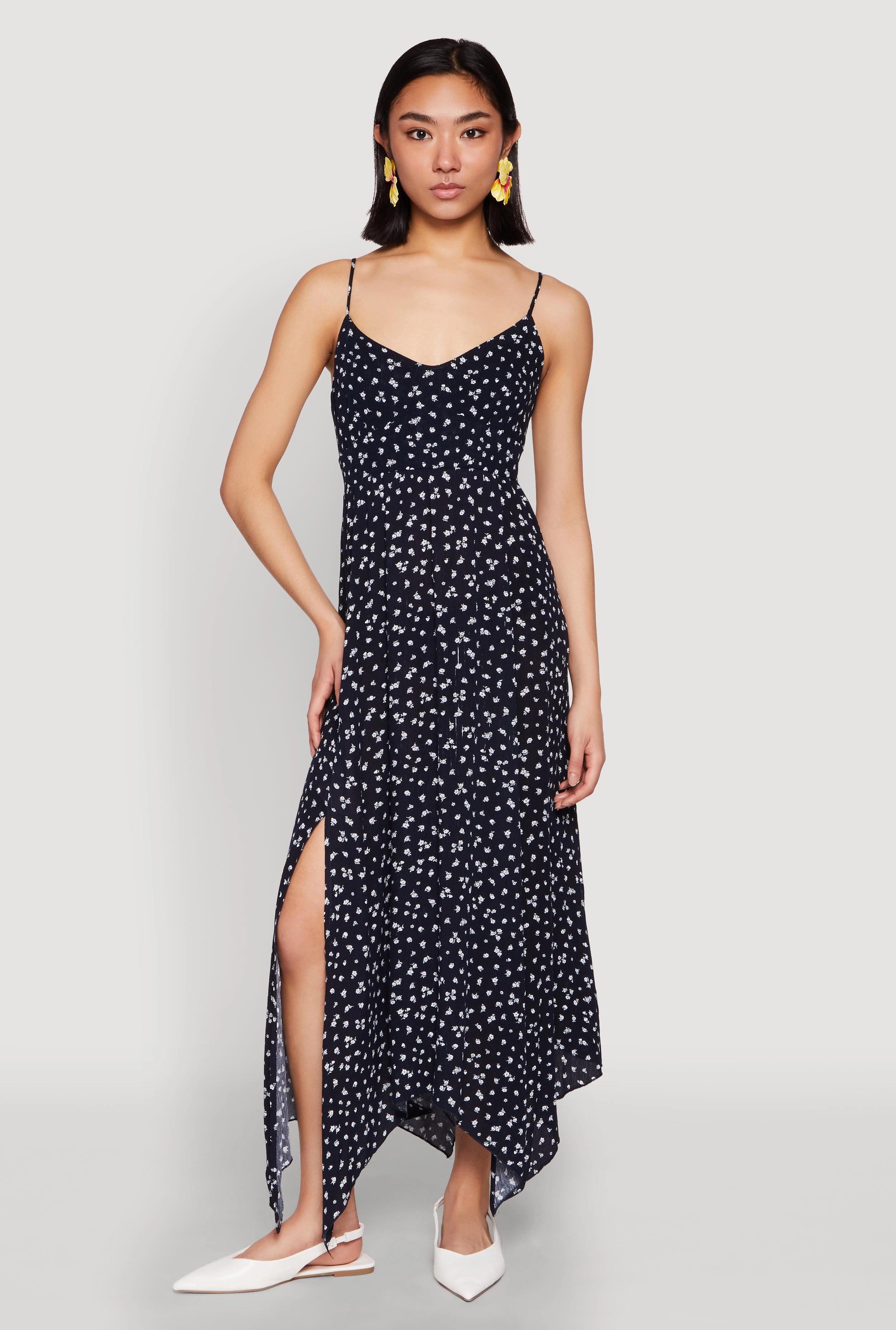 Floral Print Slit Hem Maxi Dress Slender Look Fashion Forward