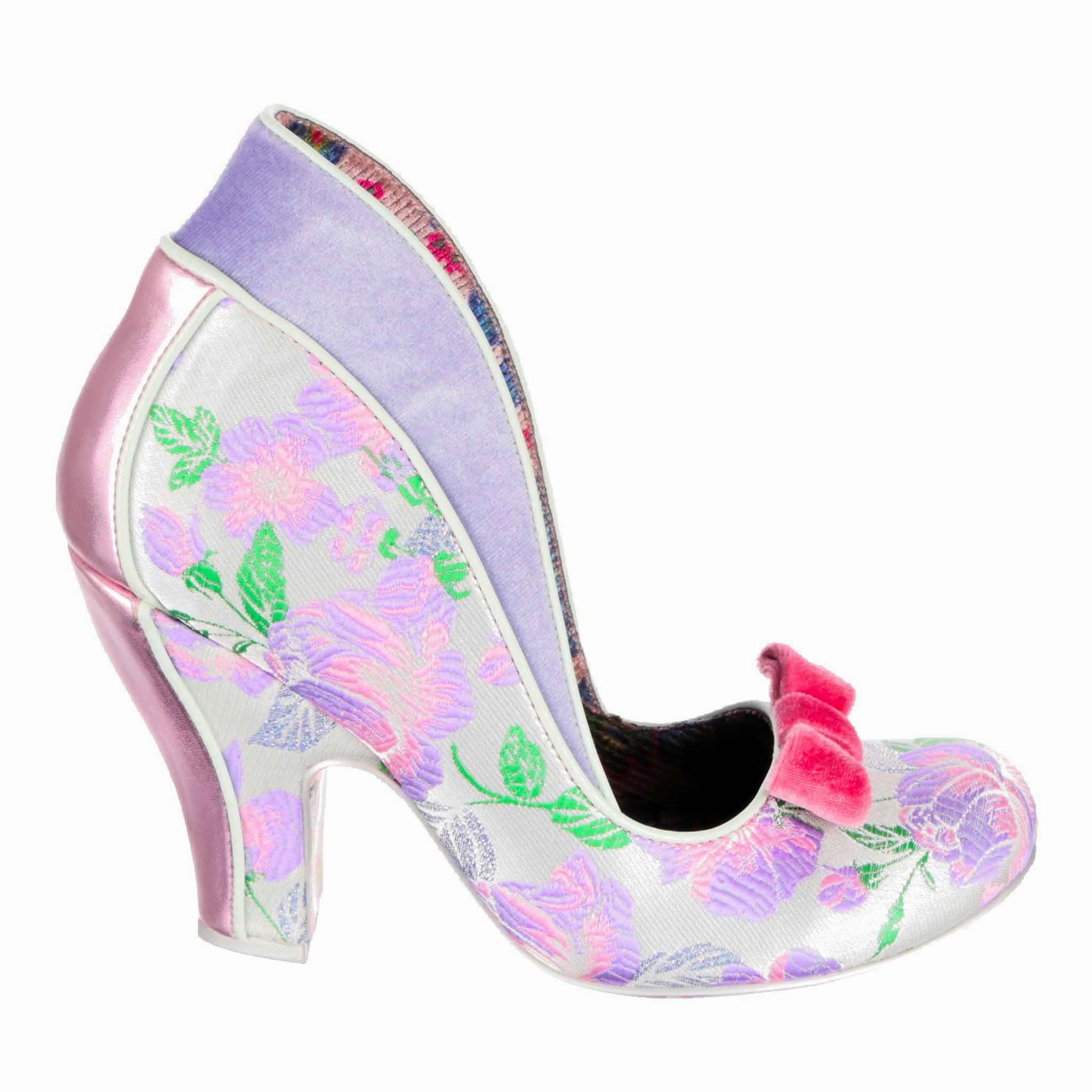 Chic Finish Fashionable Wedges Walk In The Park