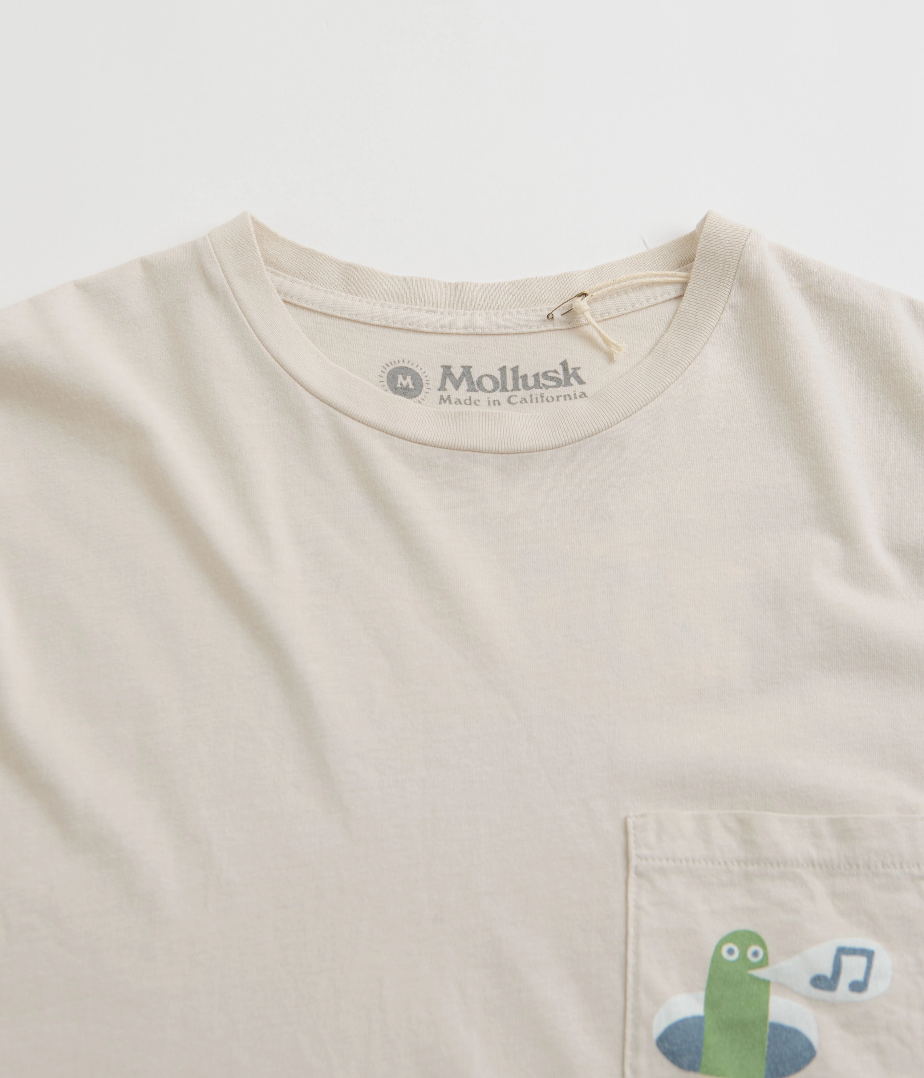 Casual Style Wear Simple and Cozy Mollusk Worm T-Shirt - Fog