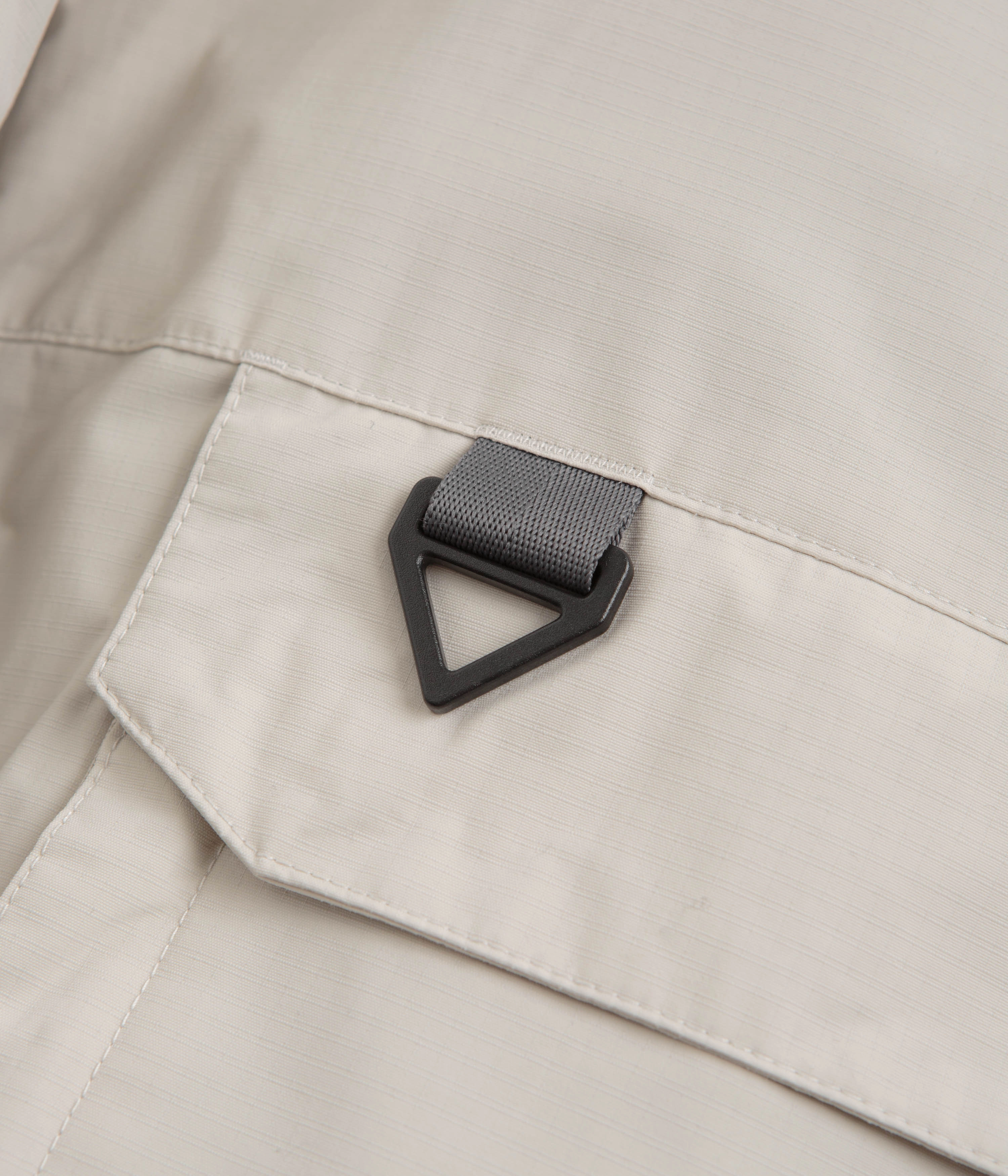 Noise Reduced Fabrics Clean Street Look Columbia Landroamer Sherpa Lined Jacket - Dark Stone