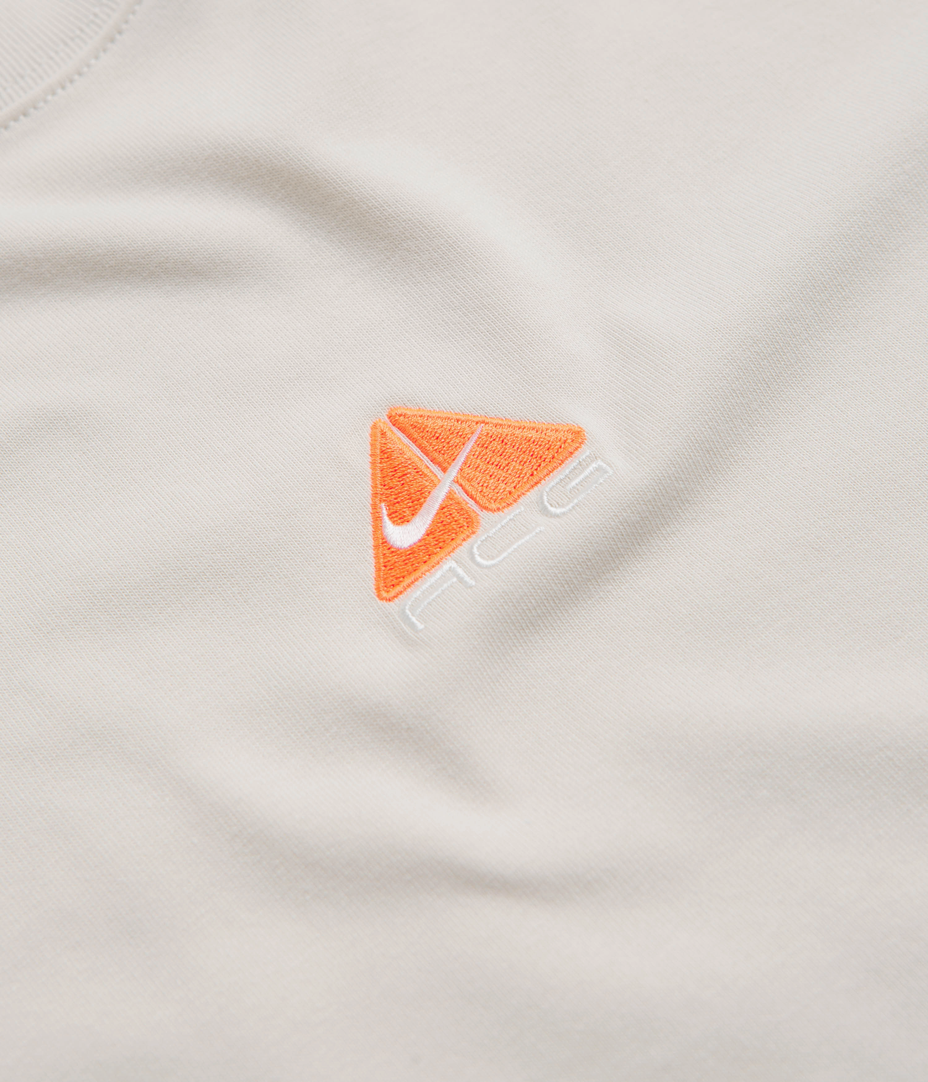 Trendy Fabric Laser Cut Edges Nike ACG Lungs T-Shirt - Light Orewood Brown