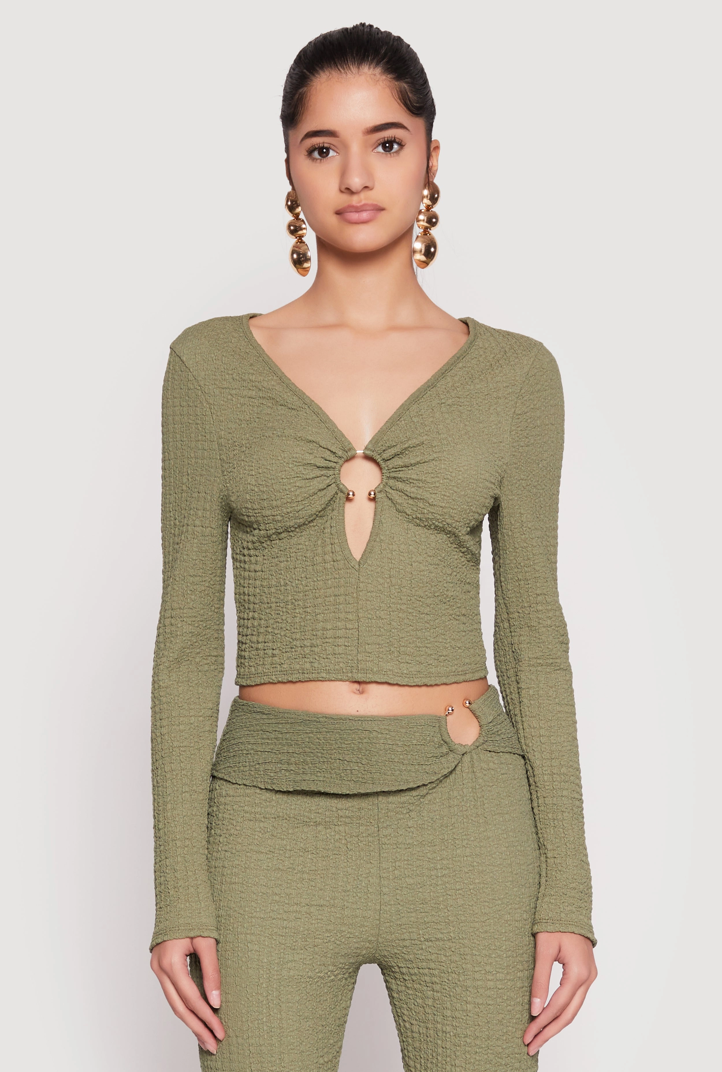 Lightweight home Textured Knit O Ring Keyhole Crop Top