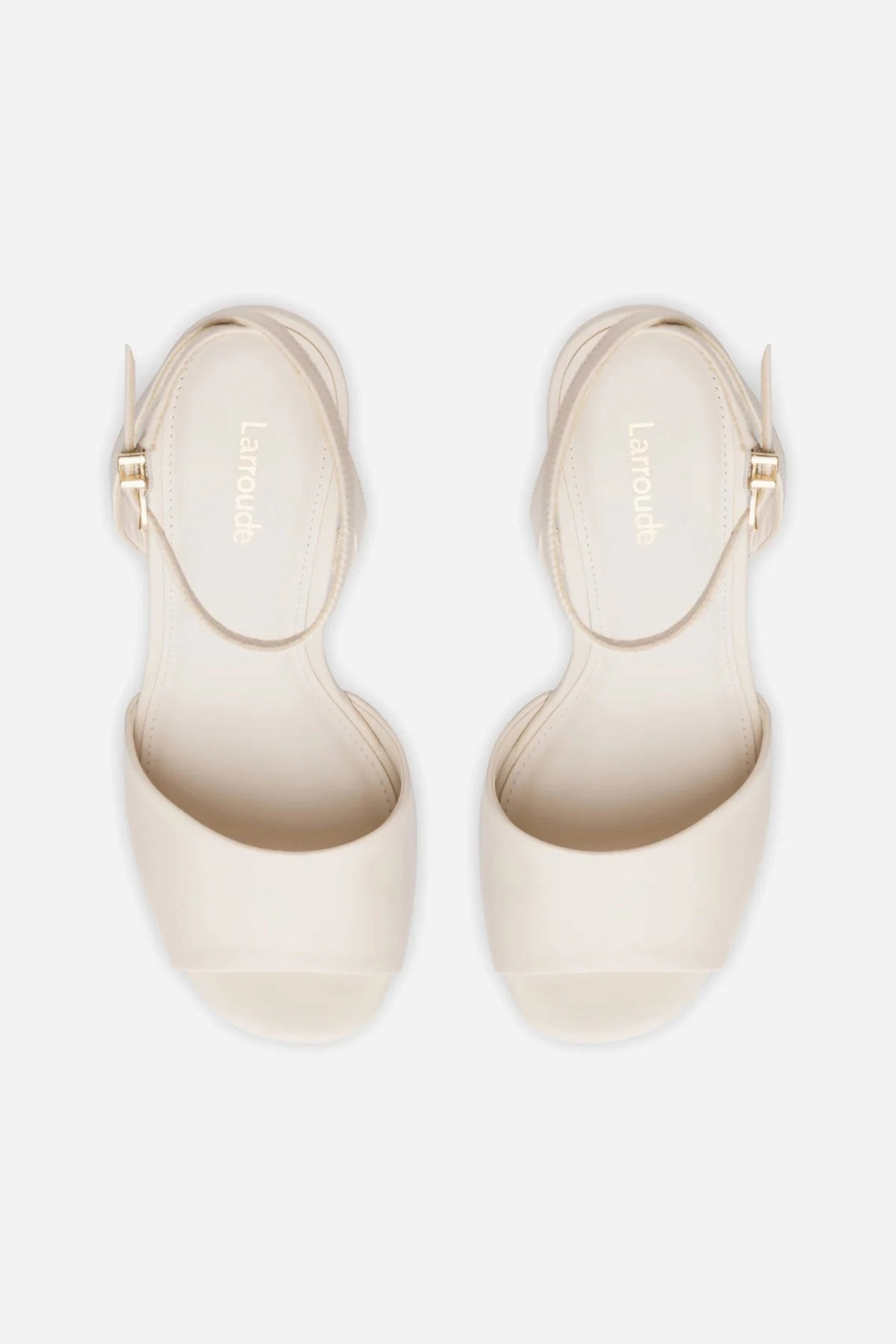 Yves Wedge In Ivory Leather Breathable straps rubber