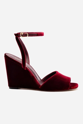 Yves Wedge In Wine Velvet Suede Lining